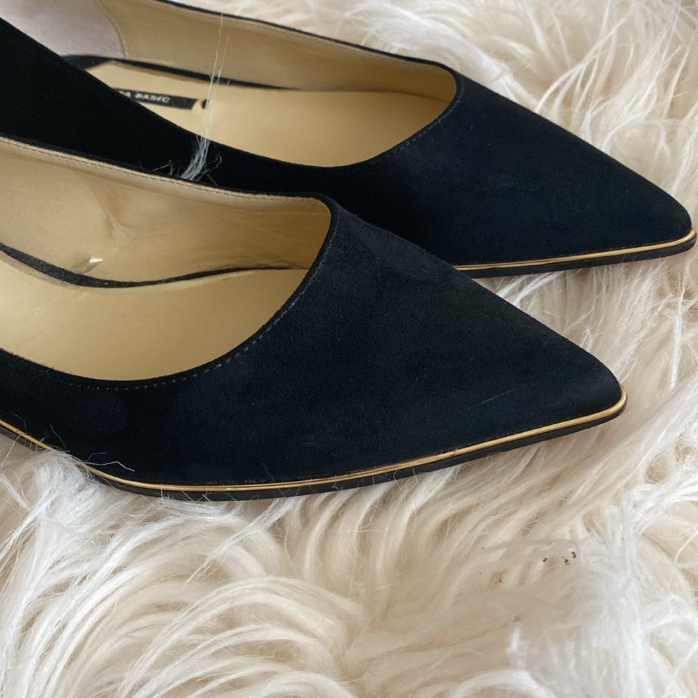 Zara Basic Flat Suede Shoes View 4